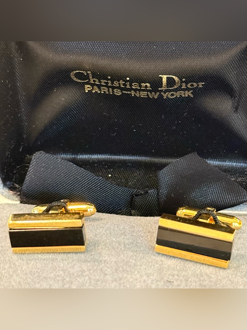 NEW Vintage Christian Dior Gold Tone Black Onyx Stone Rectangle Cuff Links 90s
